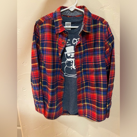 CHRISTMAS BUNDLE #2: 3 fun & festive boys shirts to mix & match - Picture 4 of 12